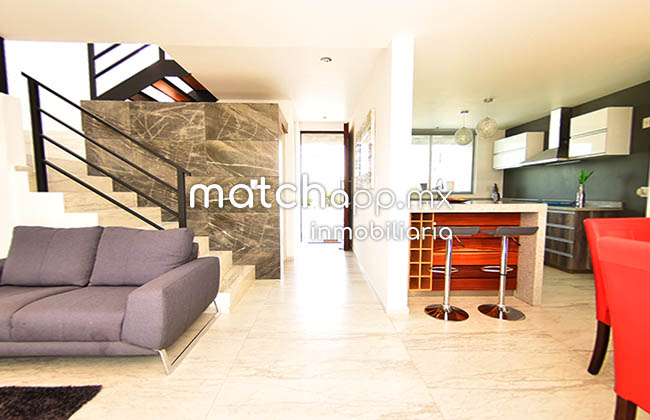 Casa de autor en venta en El Refugio, 3 habitaciones, Terraza bonita, en Querétaro, en venta por Carlos Esparza Ramón de matchapp.mx