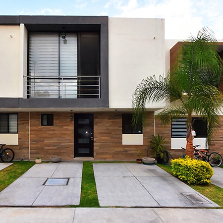 casa en venta en fraccionamiento gardeno dentro de el refugio en querétaro méxico, en venta por Claudia Díaz Denis de matchapp.mx